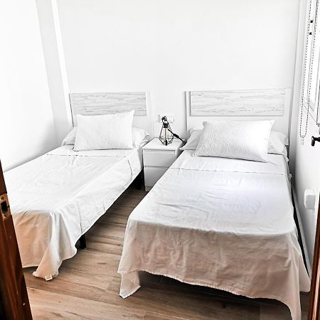 Apartamento A 1 Minuto De La Playa En Garrucha Esterno foto